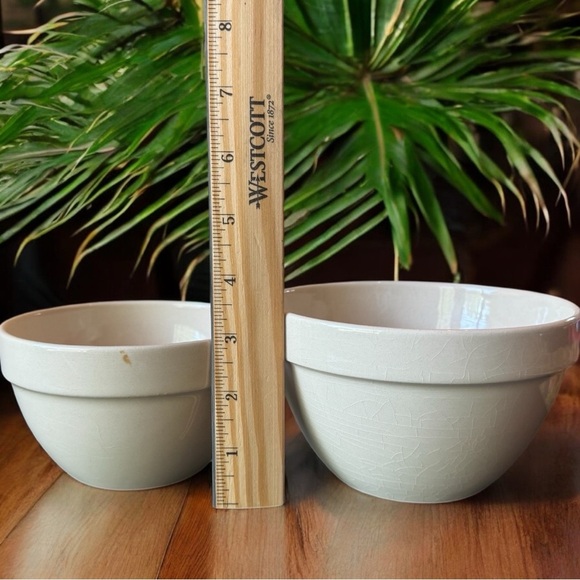 VINTAGE Faianta Sighisoara Romanian Ceramic Nesting Bowls – Set of 2 - Picture 6 of 11